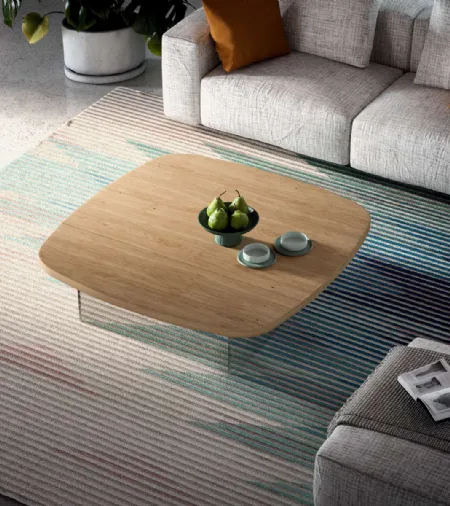 Tavolino Aurelius con top in legno e base in cristallo di Ozzio