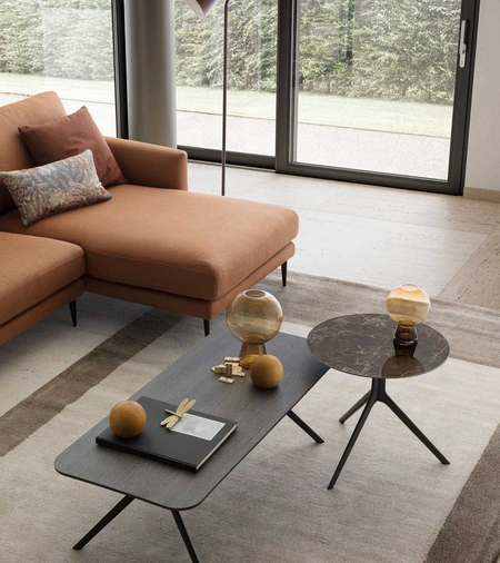 Tavolino Silky rettangolare in rovere grigio di Le Comfort