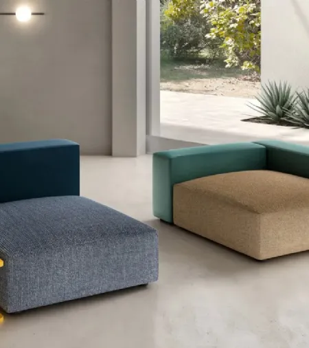 Pouf Tetris modulari e componibili di Doimo Salotti