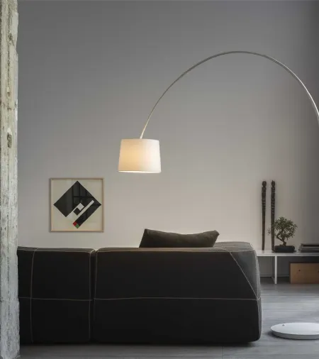 Lampada da terra in metallo con paralume in PVC rivestito in tessuto Dorsale di Ideal Lux