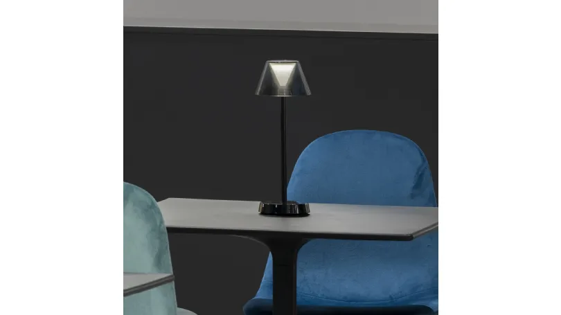 Lampada da tavolo Lolita da esterno ricaricabile senza filo di Ideal Lux