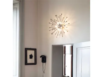 Lampada da parete Pauline in vetro soffiato e modellato a mano di Ideal Lux