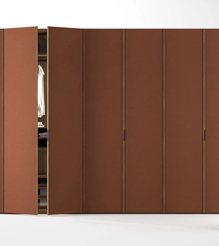 Armadio rivestito in tecnopelle Kyoto di Tagliabue Mobili