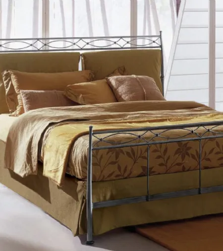 Letto matrimoniale in ferro battuto Eolo di Bontempi