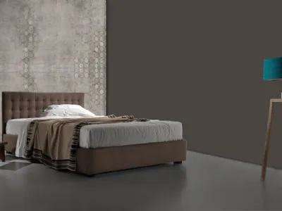 Letto con testiera lavorazione capitonnè Lersa Ring 28 di Excò