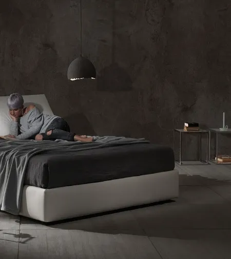 Letto in ecopelle con box contenitore e testiera relax Zoe tre Ring 28 di Excò