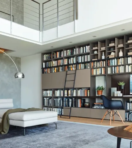 Libreria con vano porta TV Modo M6C68 in laccato opaco di Sangiacomo