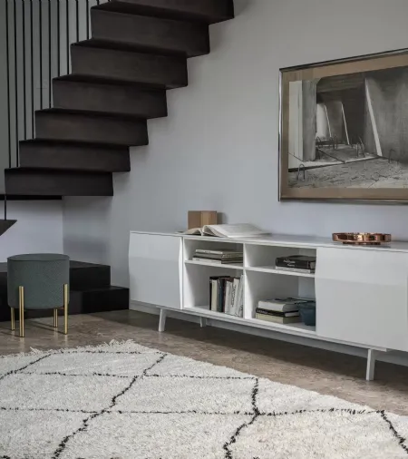 Madia Amsterdam in legno laccato di Bontempi