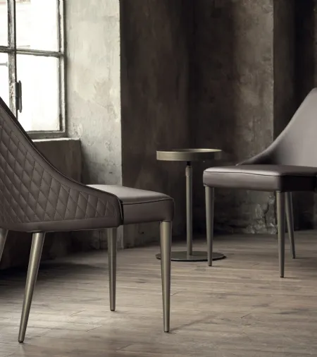 Poltroncina in pelle Clara di Bontempi