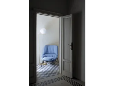 Poltrona in tessuto con gambe in metallo Ladle Low version di Arflex