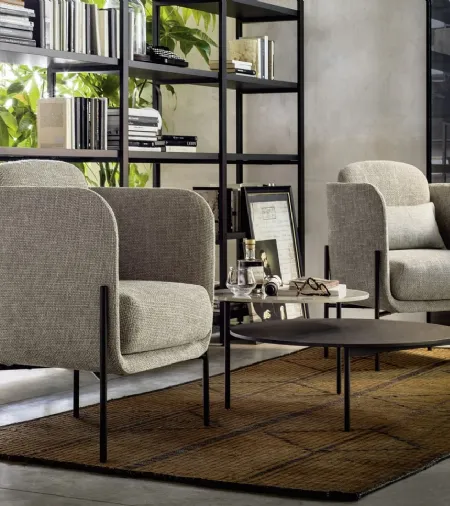 Poltroncina Haiku in tessuto imbottito di Novamobili