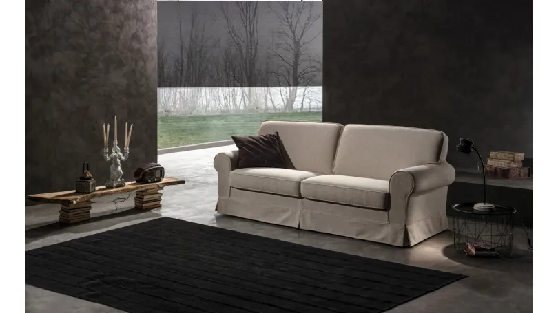 Divano lineare in tessuto semplice ed elegante nella sua classicità Oliver di Excò