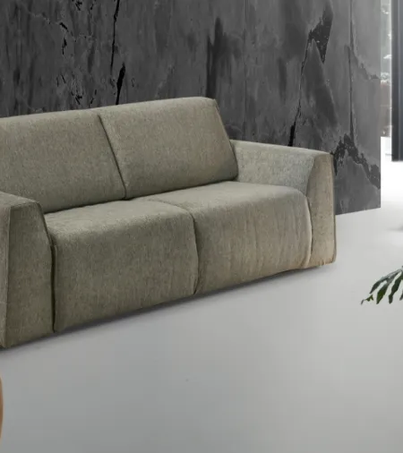 Divano Letto lineare dalla forma originale in tessuto Wilder di Excò