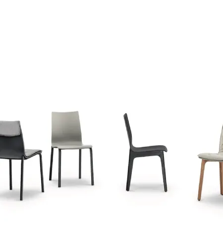 Sedia Alfa con struttura in legno massello e monoscocca in legno laccato di Bontempi