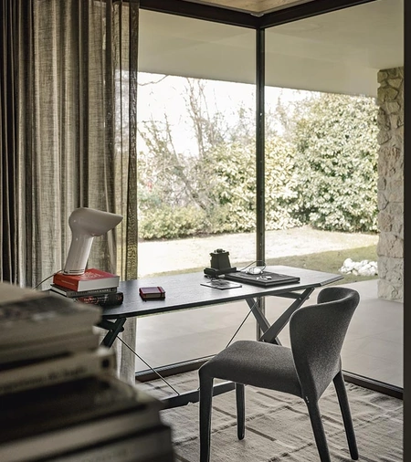 Sedia Karol in tessuto di Alf Da Frè