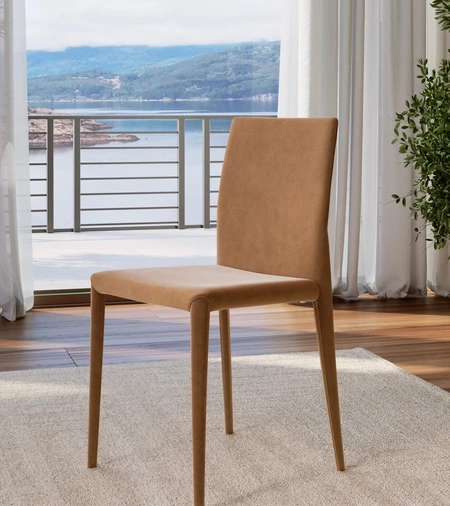 Sedia Margharet in pelle di Bontempi