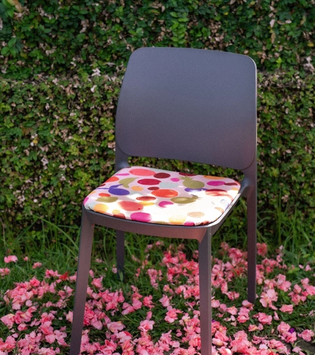 Sedia Tipa Ika Jane di Pointhouse