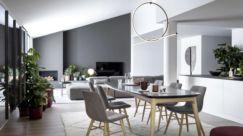 Tavolo Hanami con top in marmo di Novamobili