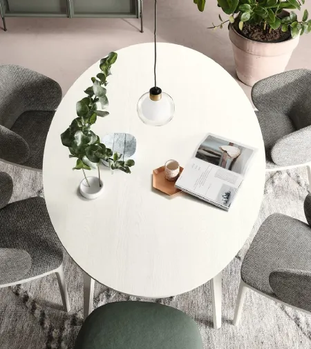 Tavolo Rea in Rovere Bianco di Novamobili