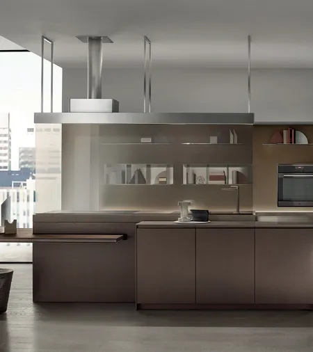 Cucina Design con isola Icon 01 in laccato effetto metallo umber di Ernestomeda