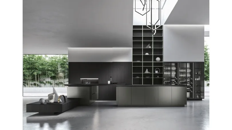 Cucina Design con penisola Look in laccato micalizzato Grigio Verde e nobilitato Frassino Noir di Snaidero